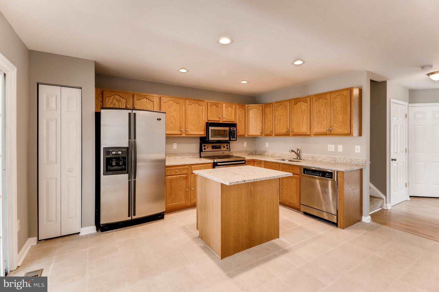 3208 Kelox Road Baltimore, MD 21207 - Photo 8 of 28 Kitchen