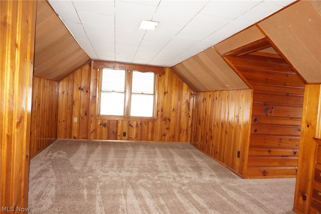 3802 Highland Road Cleveland, OH 44111 - Photo 15 of 24