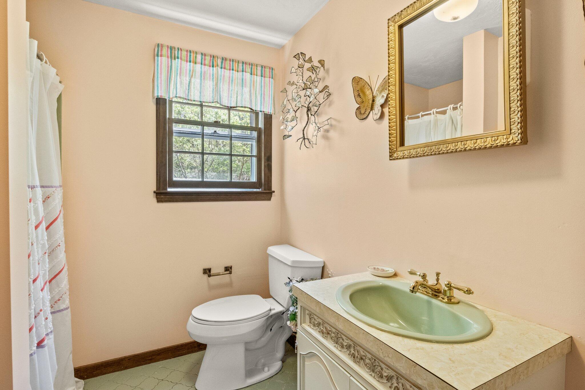 4 Robin Road Sandwich, MA 02563 - Photo 11 of 33 17-web-or-mls-4-robin-rd