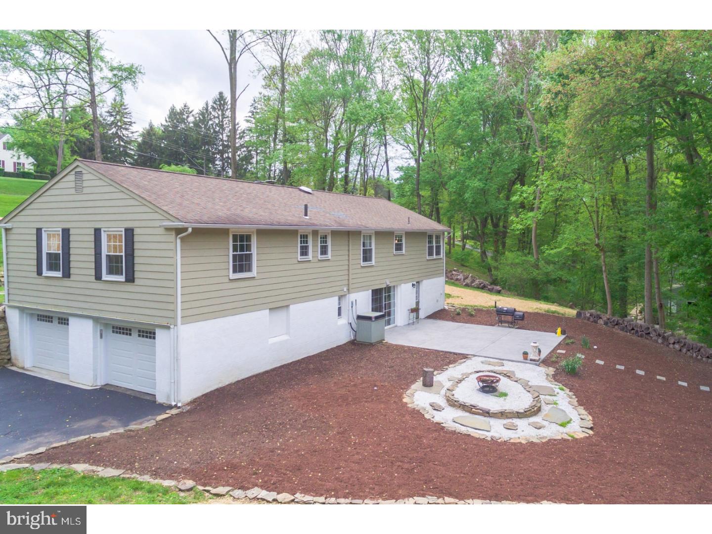816 Crum Creek Road Springfield, PA 19064 - Photo 3 of 25 Exterior Side