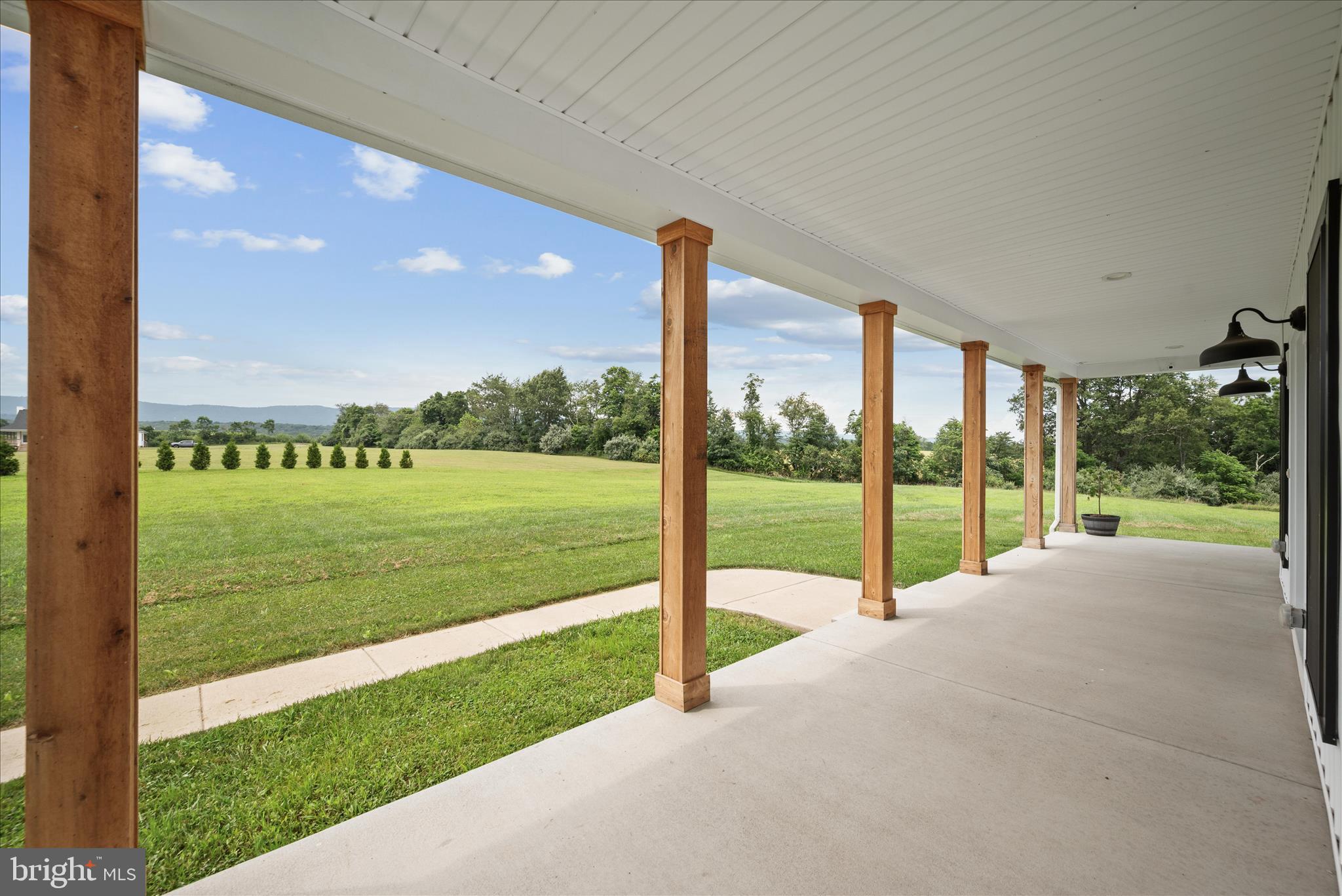 886 Middle Fork Road Cross Junction, VA 22625 - Photo 69 of 80 Front Porch View