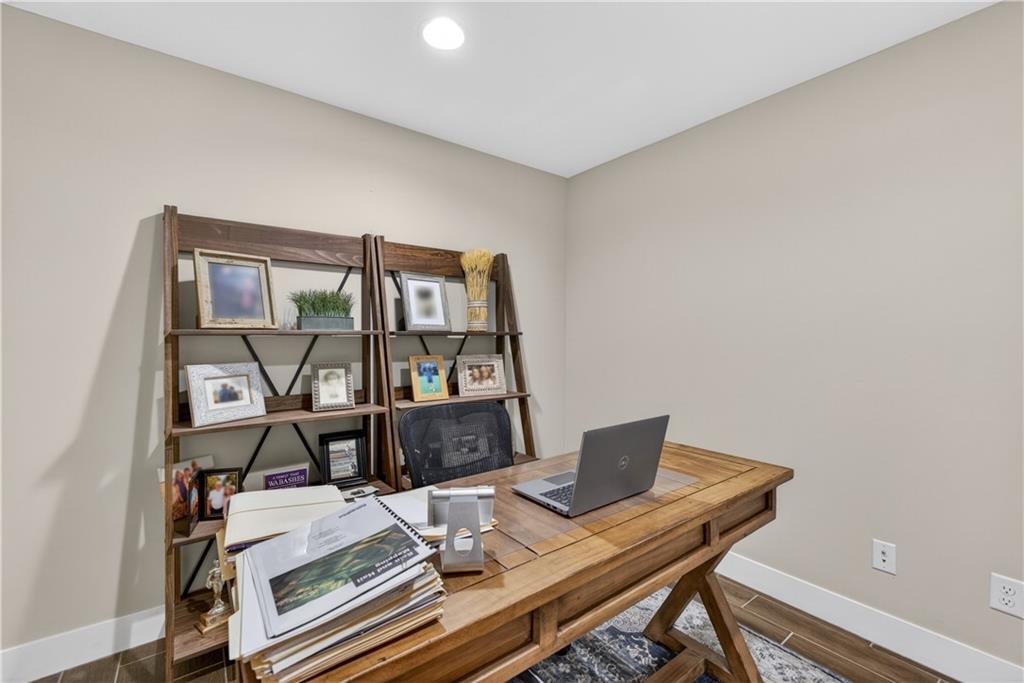 9363 Lind Road Lenexa, KS 66219 - Photo 56 of 70