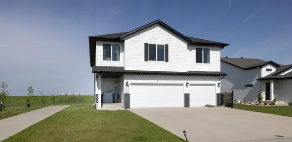$490,000 | 1150 Albert Court West, West Fargo, ND 58078