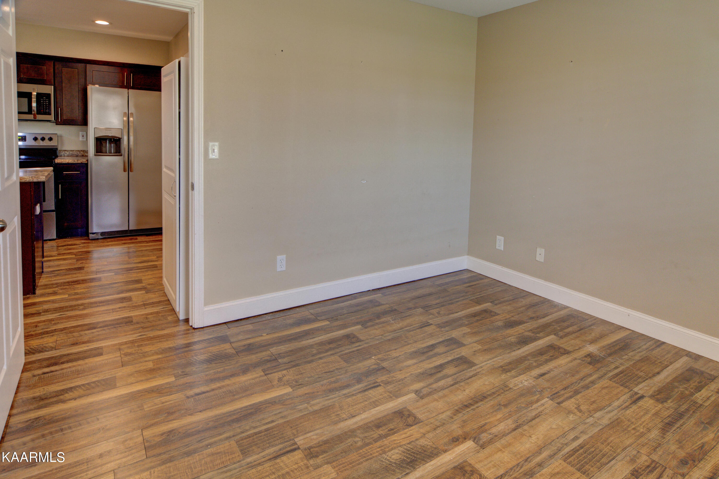 235 Troxel Drive Oneida, TN 37841 - Photo 12 of 34 235TroxelDr012