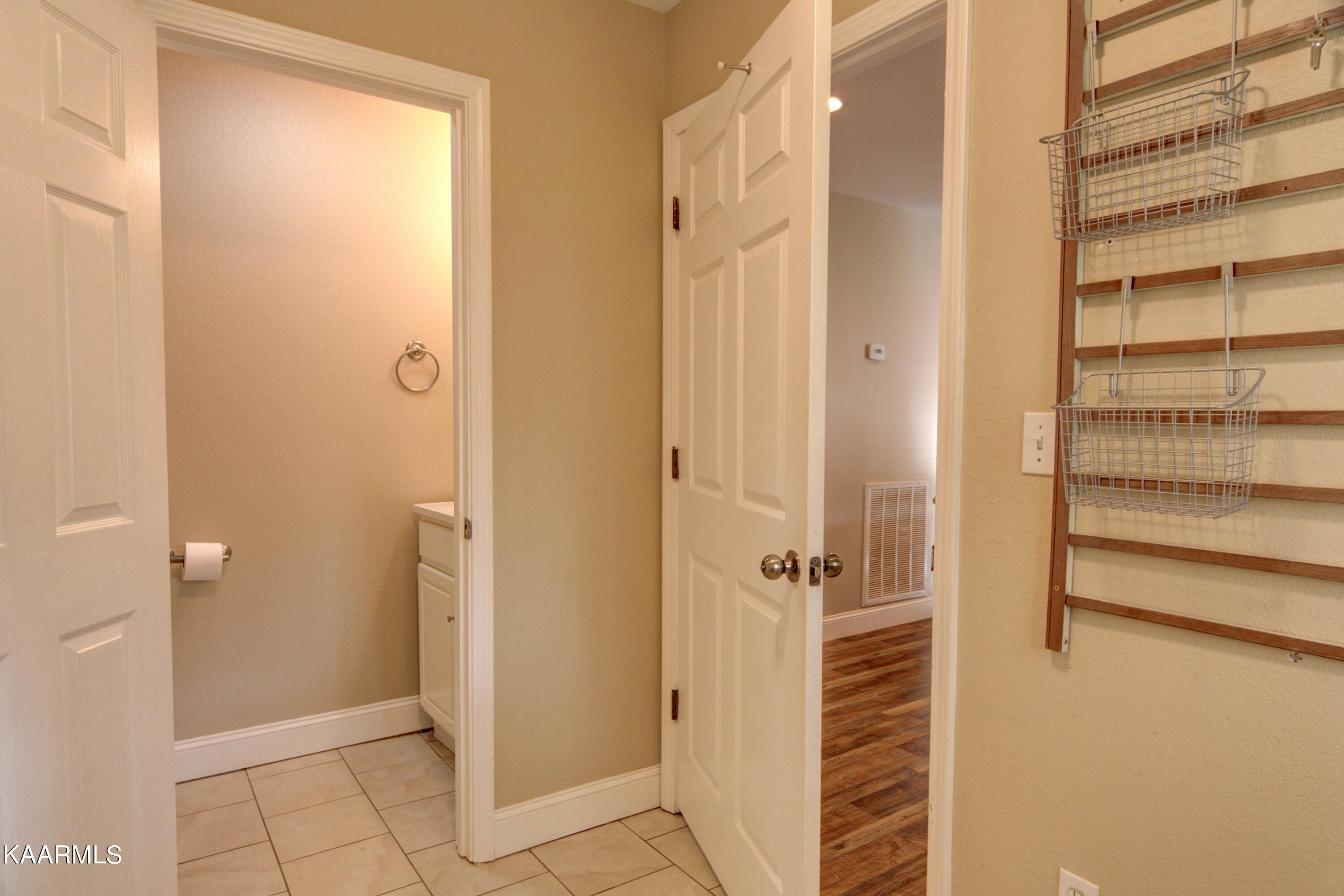 235 Troxel Drive Oneida, TN 37841 - Photo 15 of 34 235TroxelDr015