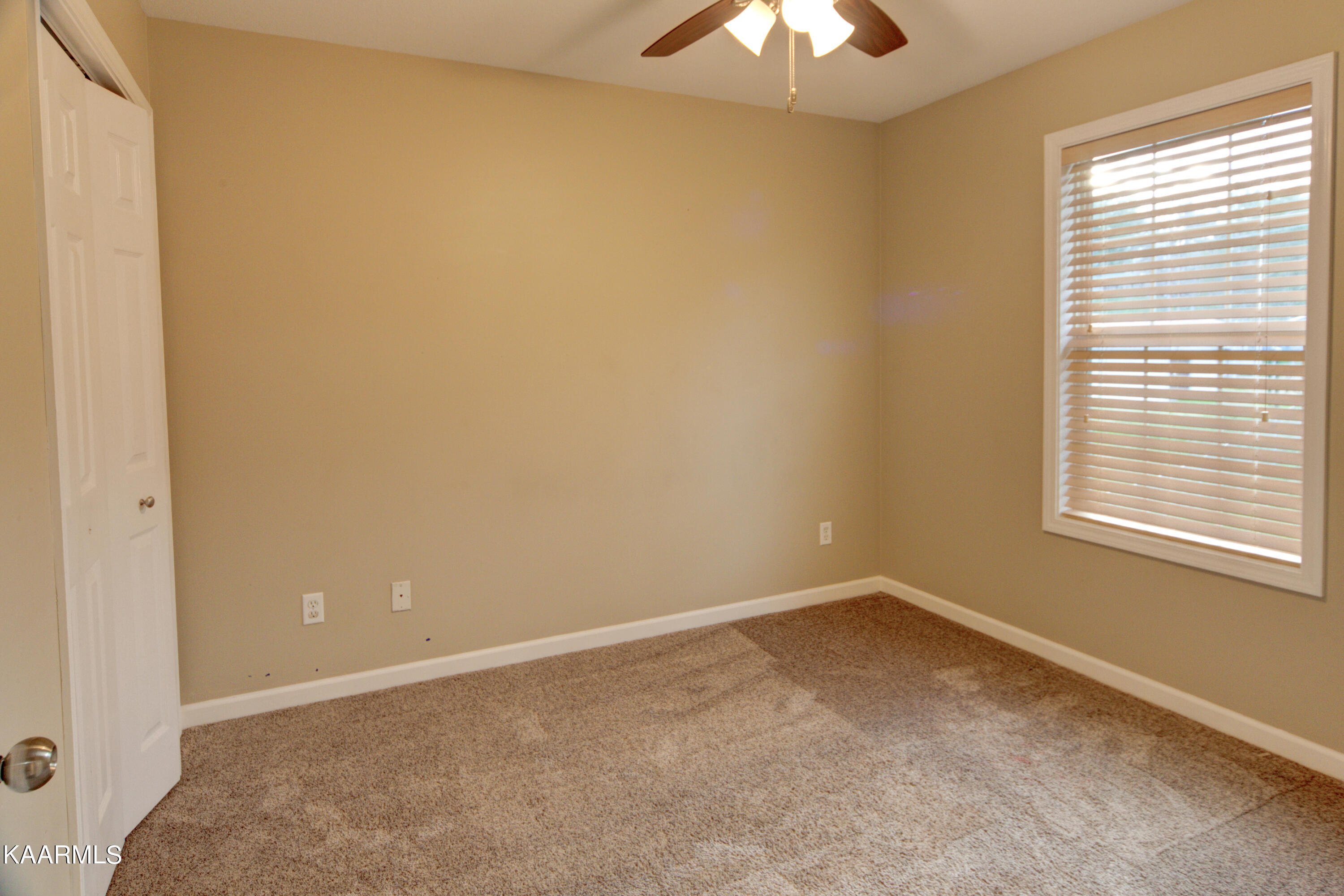 235 Troxel Drive Oneida, TN 37841 - Photo 21 of 34 235TroxelDr021