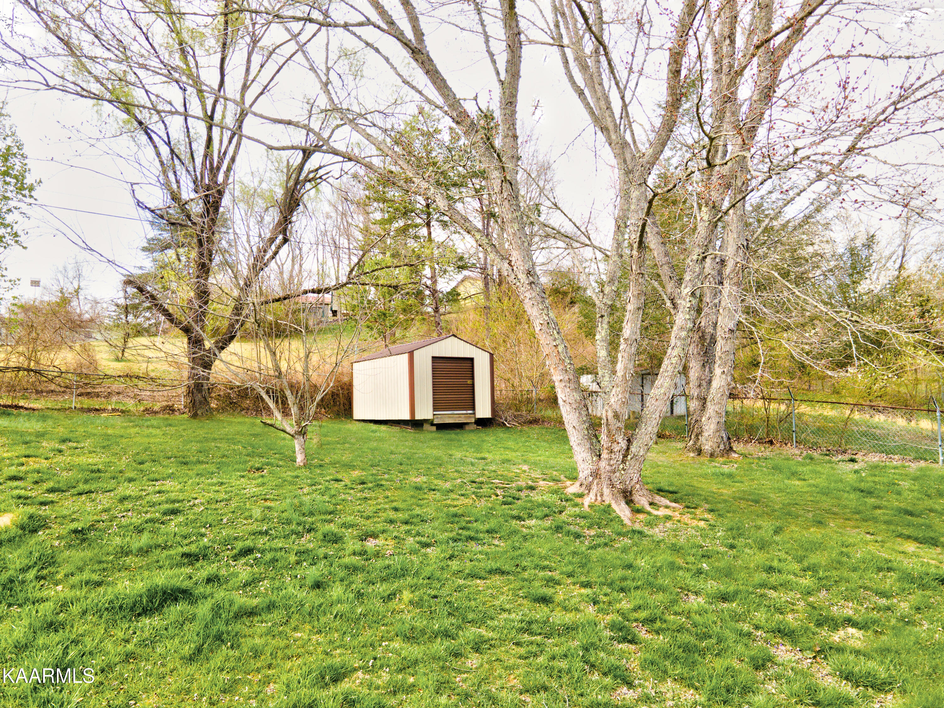 235 Troxel Drive Oneida, TN 37841 - Photo 28 of 34 235TroxelDr028