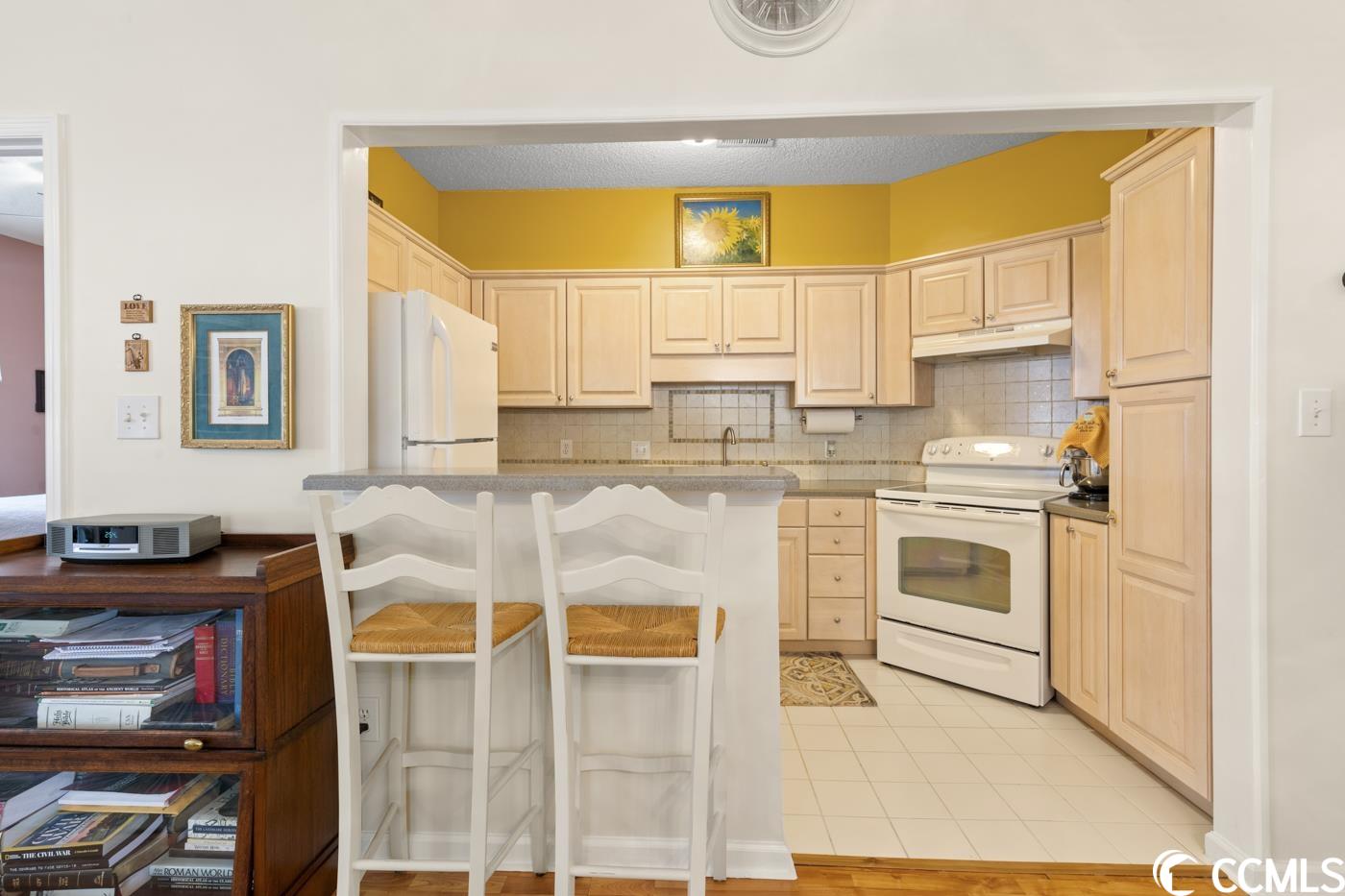 3301 Sweetwater Boulevard, Unit 1 Murrells Inlet, SC 29576 - Photo 10 of 25