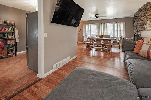 $269,900 | 7172 Rochester Road, Lockport Town, NY 14094