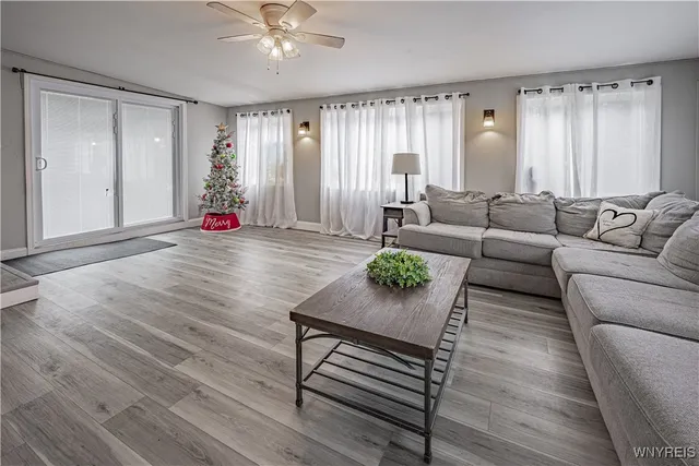 $269,900 | 7172 Rochester Road, Lockport Town, NY 14094