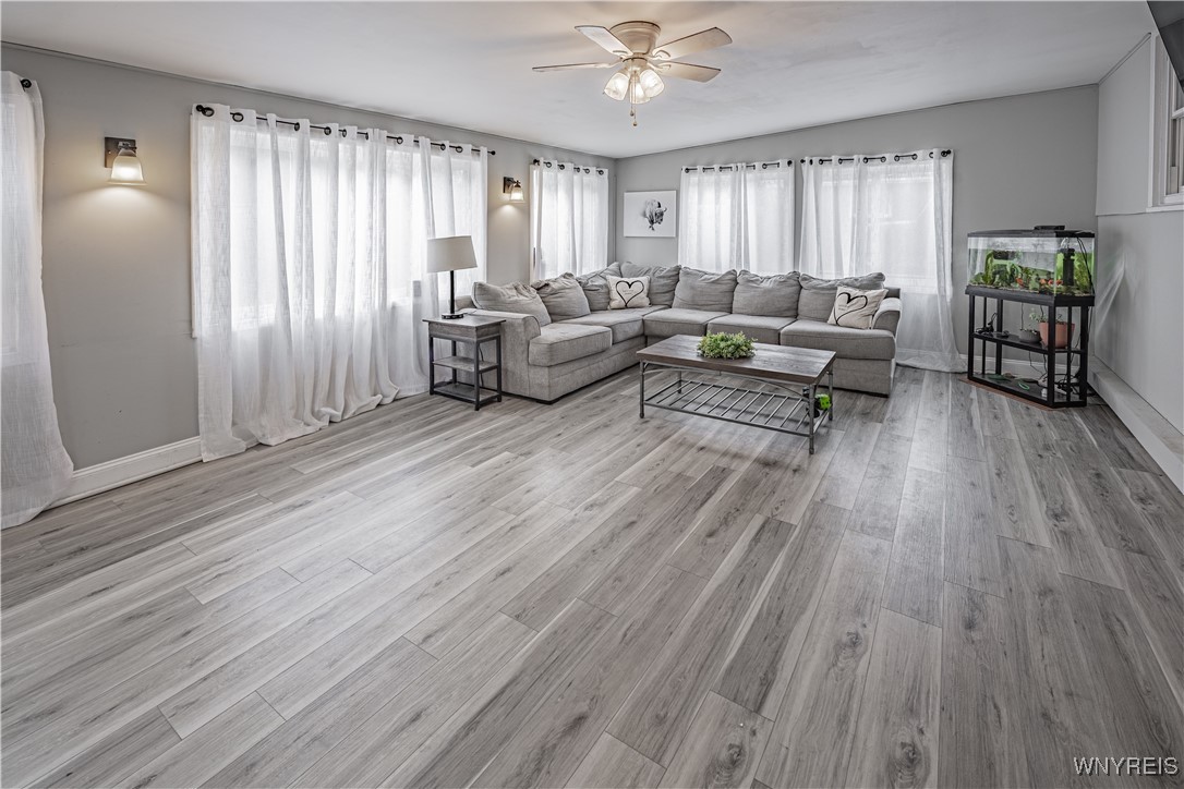 7172 Rochester Road Lockport Town, NY 14094 - Photo 18 of 39