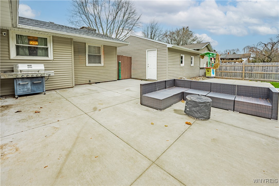 7172 Rochester Road Lockport Town, NY 14094 - Photo 30 of 39