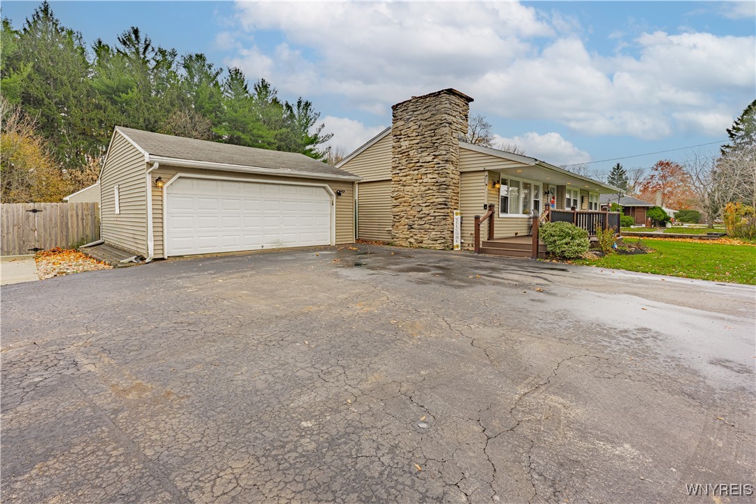 7172 Rochester Road Lockport Town, NY 14094 - Photo 6 of 39