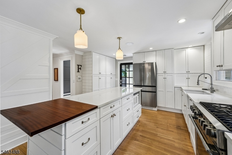 1400 Orchard Road Mountainside, NJ 07092 - Photo 3 of 38 Gallery Image 3