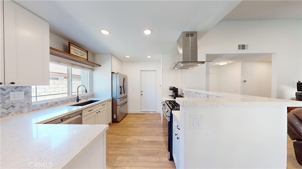 11151 Bristol Street Riverside, CA 92505 - Photo 13 of 72