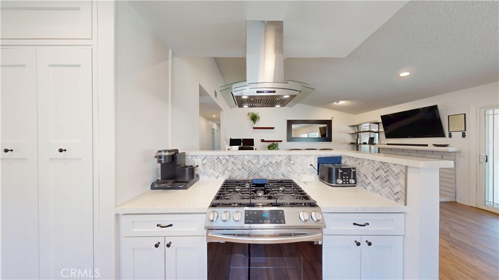 11151 Bristol Street Riverside, CA 92505 - Photo 15 of 72