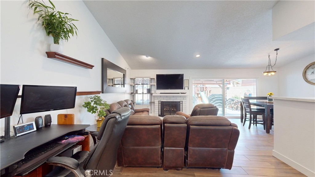 11151 Bristol Street Riverside, CA 92505 - Photo 5 of 72