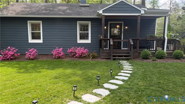 $2,950 | 2502 Brookwood Road, Richmond, VA 23235