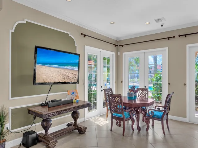 $255,000 | 1590 South 42ND Circle, Unit 208, Vero Beach, FL 32967