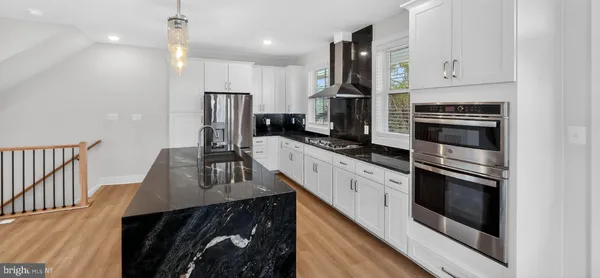 $785,000 | 426 Chapel Alley, Unit 8, Frederick, MD 21701