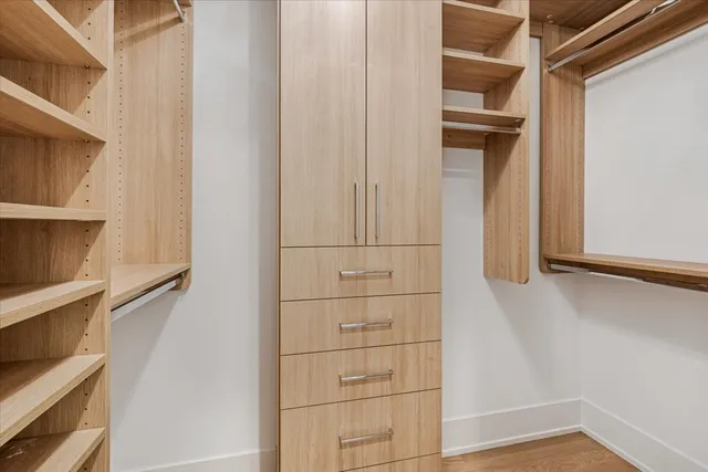 $2,200,000 | 1932 West Wolfram Street, Chicago, IL 60657