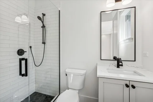 $2,200,000 | 1932 West Wolfram Street, Chicago, IL 60657