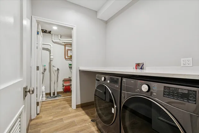 $2,200,000 | 1932 West Wolfram Street, Chicago, IL 60657