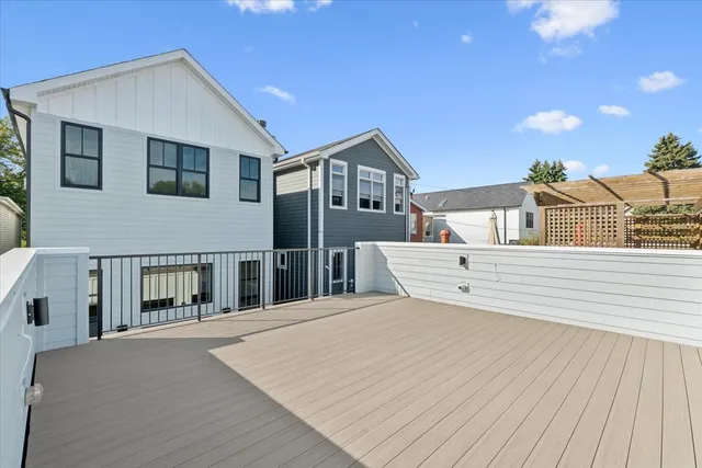 $2,200,000 | 1932 West Wolfram Street, Chicago, IL 60657