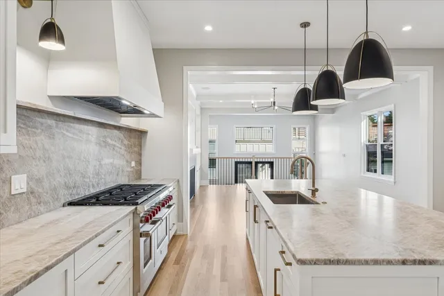 $2,200,000 | 1932 West Wolfram Street, Chicago, IL 60657