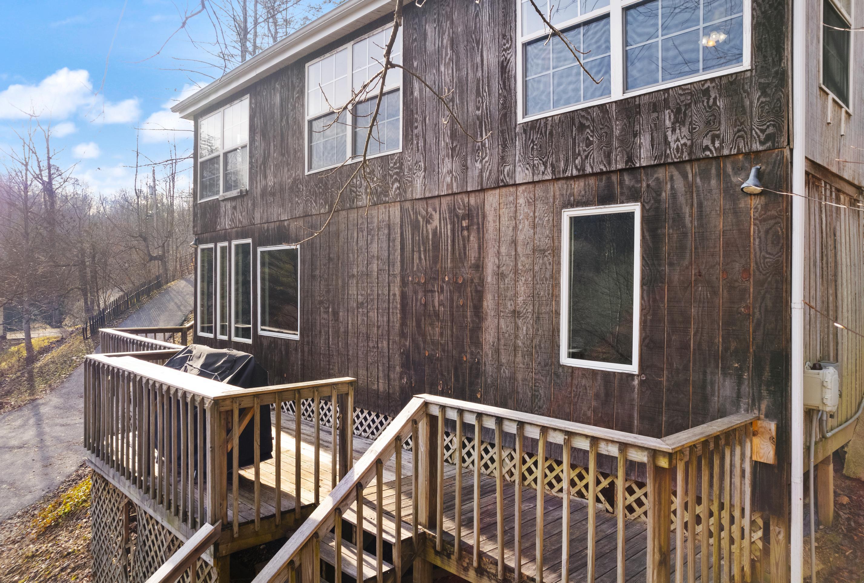 560 Fisherman Cove Road London, KY 40741 - Photo 38 of 48 DJI_0080