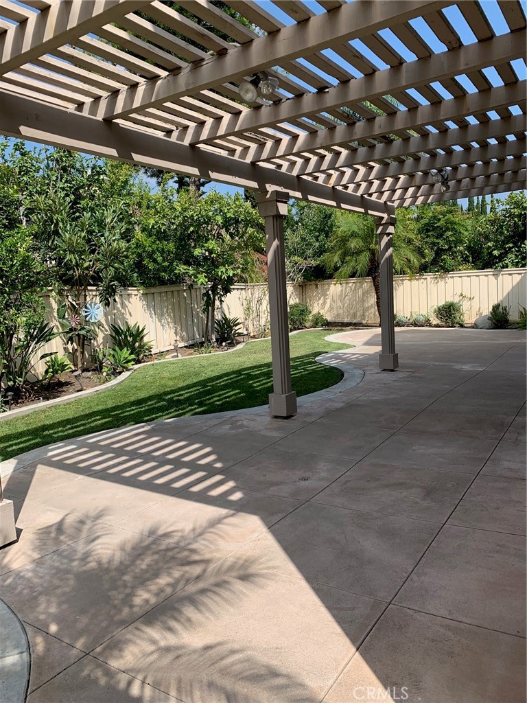 1 Pompeii Irvine, CA 92606 - Photo 9 of 10 a view of a backyard