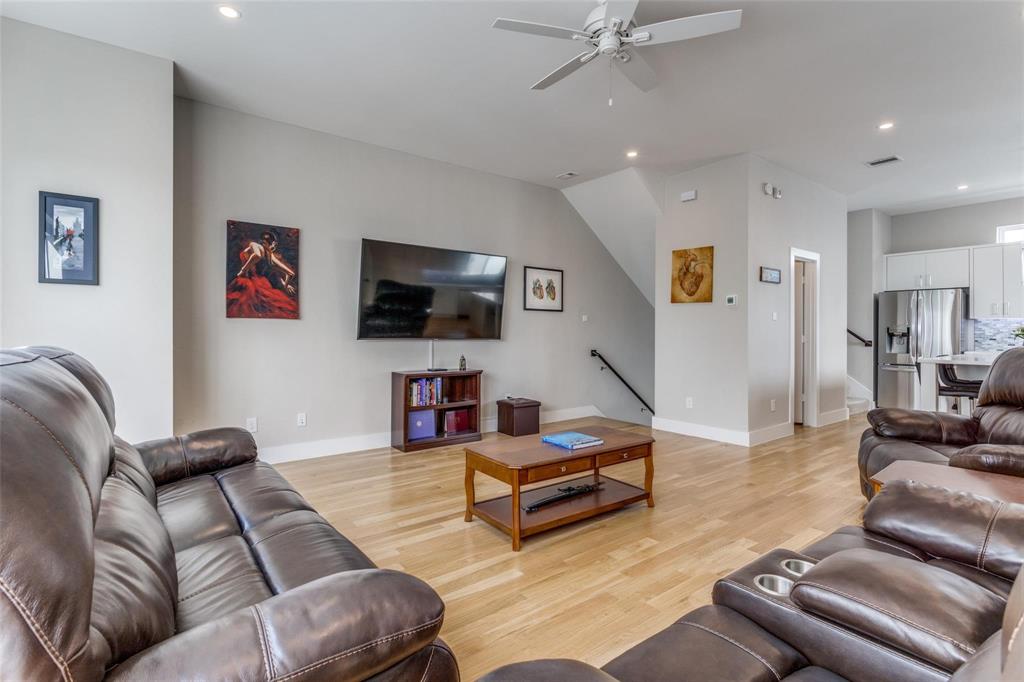 1932 Landon Lane Dallas, TX 75204 - Photo 12 of 18
