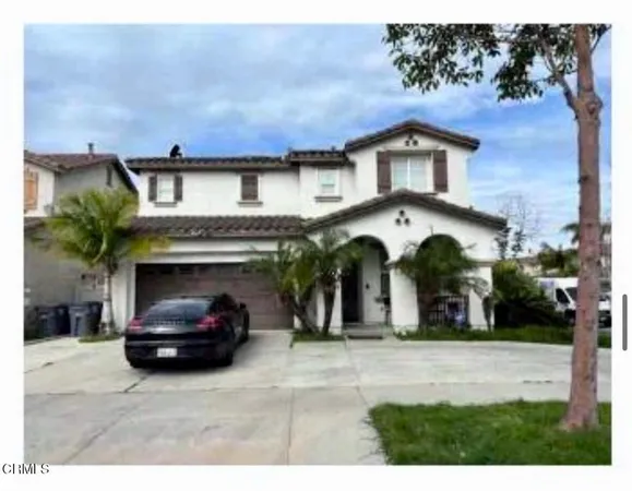 $1,100,000 | 3001 Naples Drive, Oxnard, CA 93035