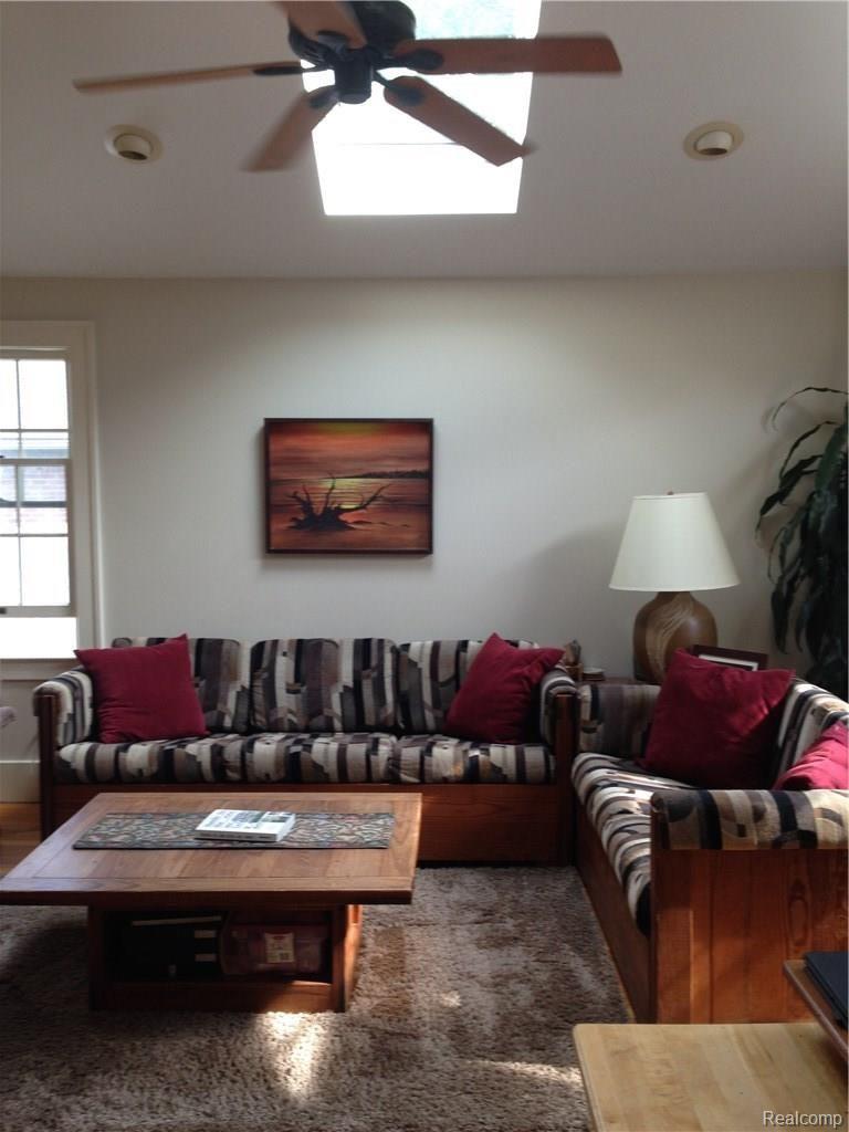 1409 Harvard Road Grosse Pointe, MI 48230 - Photo 21 of 31 Family Room 3