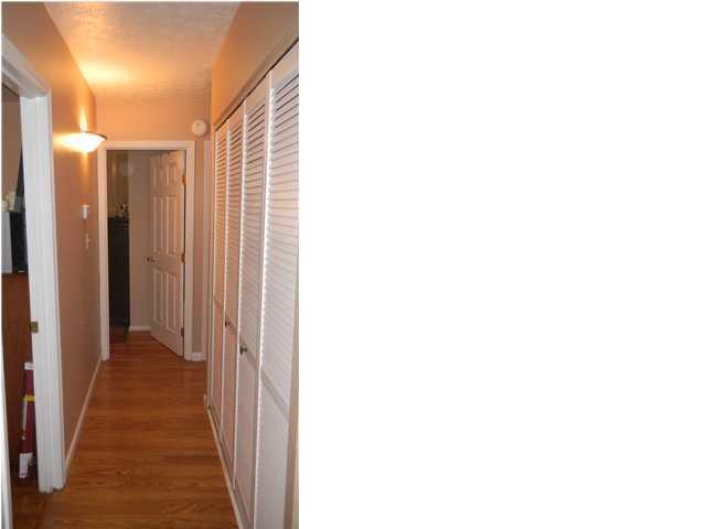 426 Blossom Road Hillview, KY 40229 - Photo 5 of 12 Additional Photo