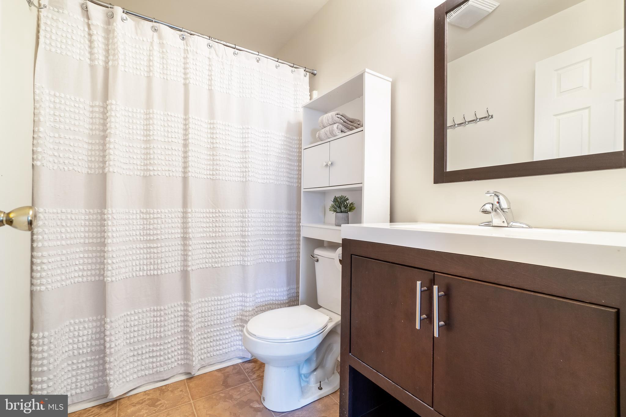 136 Friendship Road Elkton, MD 21921 - Photo 17 of 21 UPDATED FULL BATH