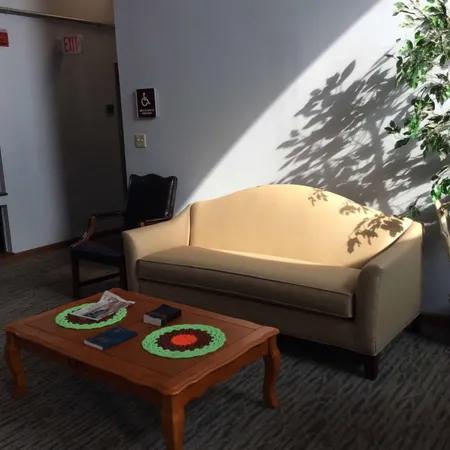 $1,268 | 1801 North Broadway Street, Indianapolis, IN 46202