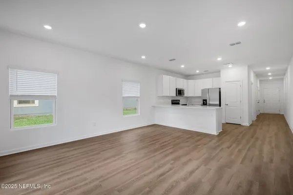 $229,990 | 733 Sailor Grove Lane, Jacksonville, FL 32221