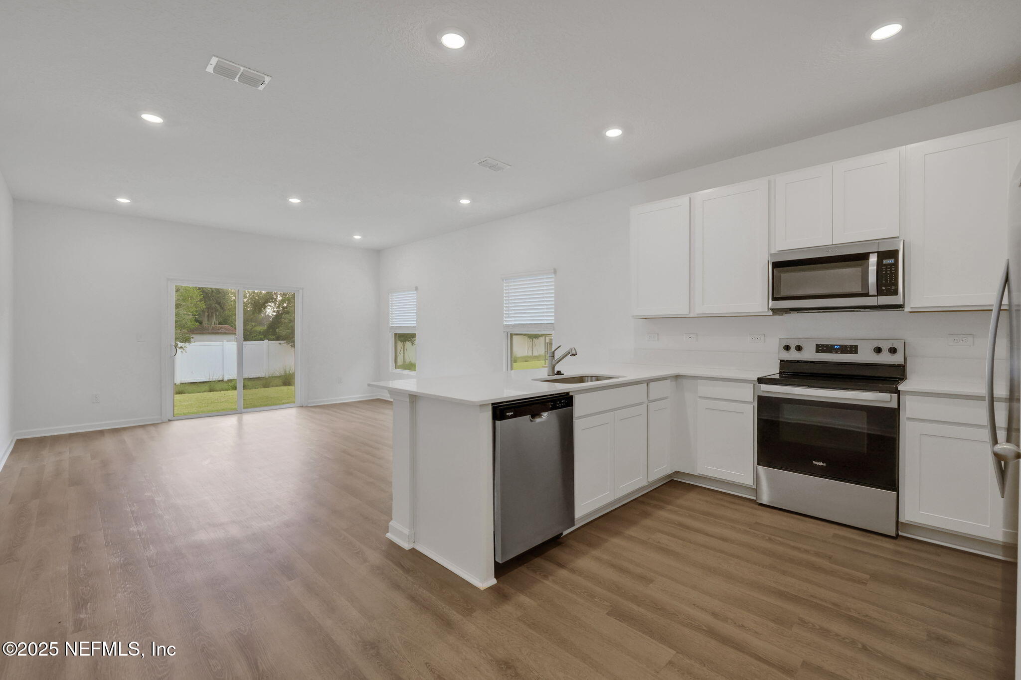 733 Sailor Grove Lane Jacksonville, FL 32221 - Photo 20 of 37 15-web-or-mls-2Z2A1675