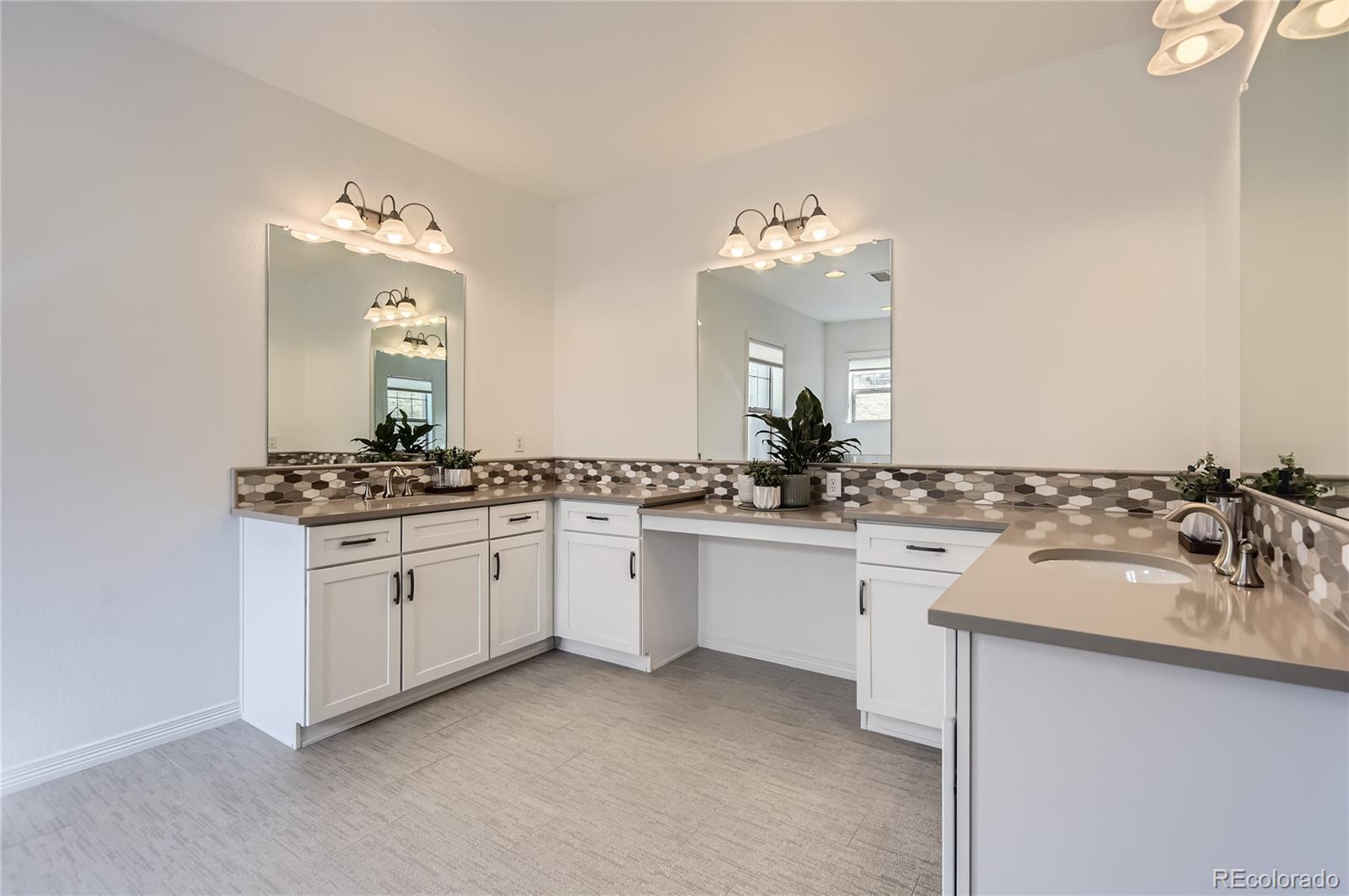 10610 Greycliffe Drive Highlands Ranch, CO 80126 - Photo 27 of 49