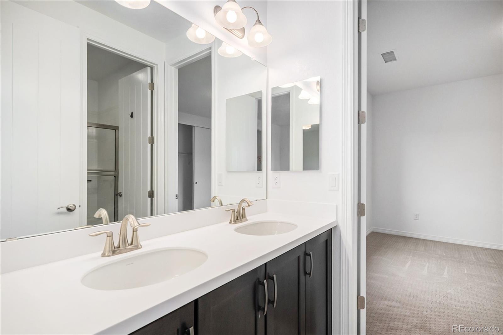 10610 Greycliffe Drive Highlands Ranch, CO 80126 - Photo 34 of 49