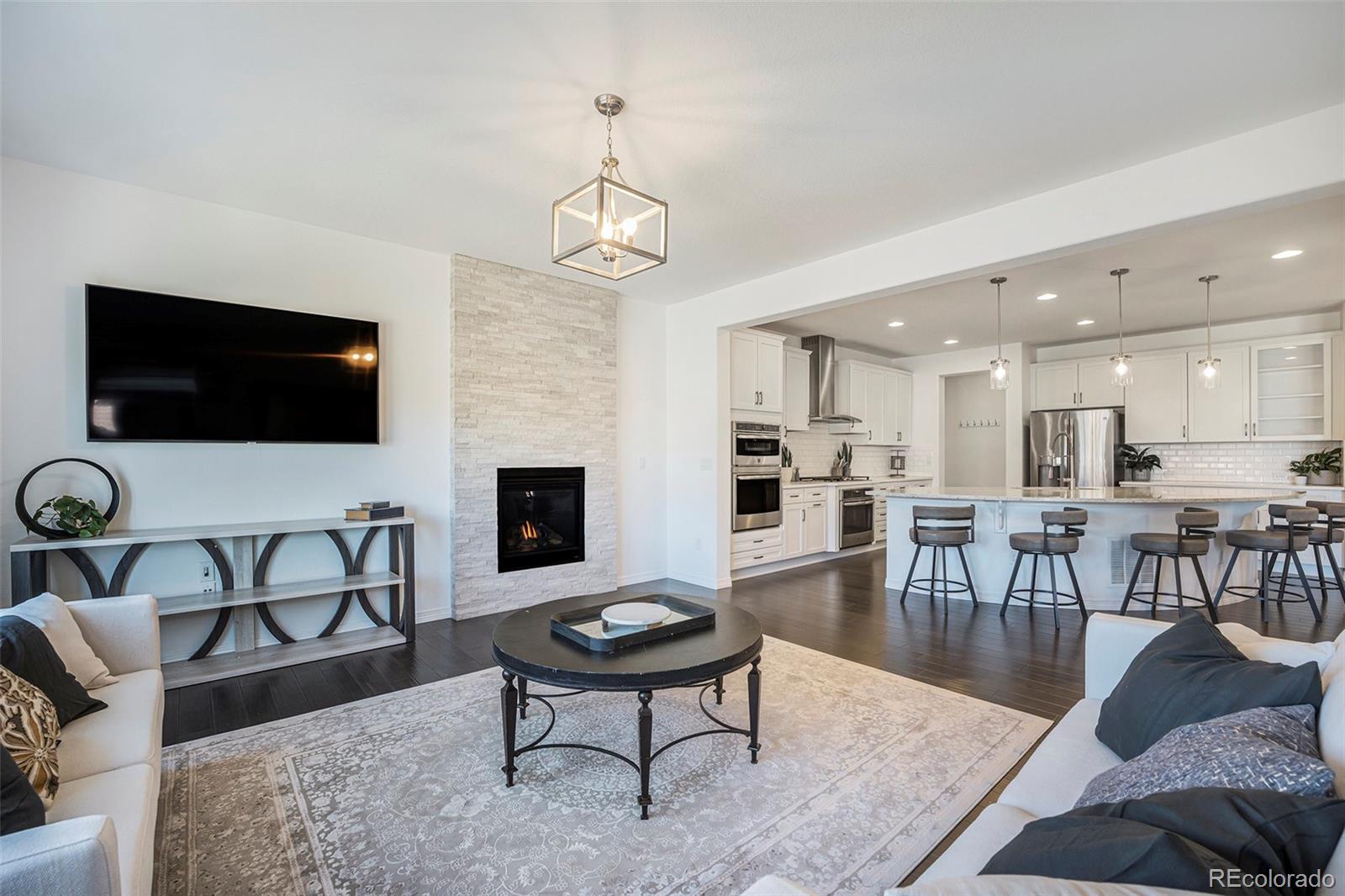 10610 Greycliffe Drive Highlands Ranch, CO 80126 - Photo 8 of 49
