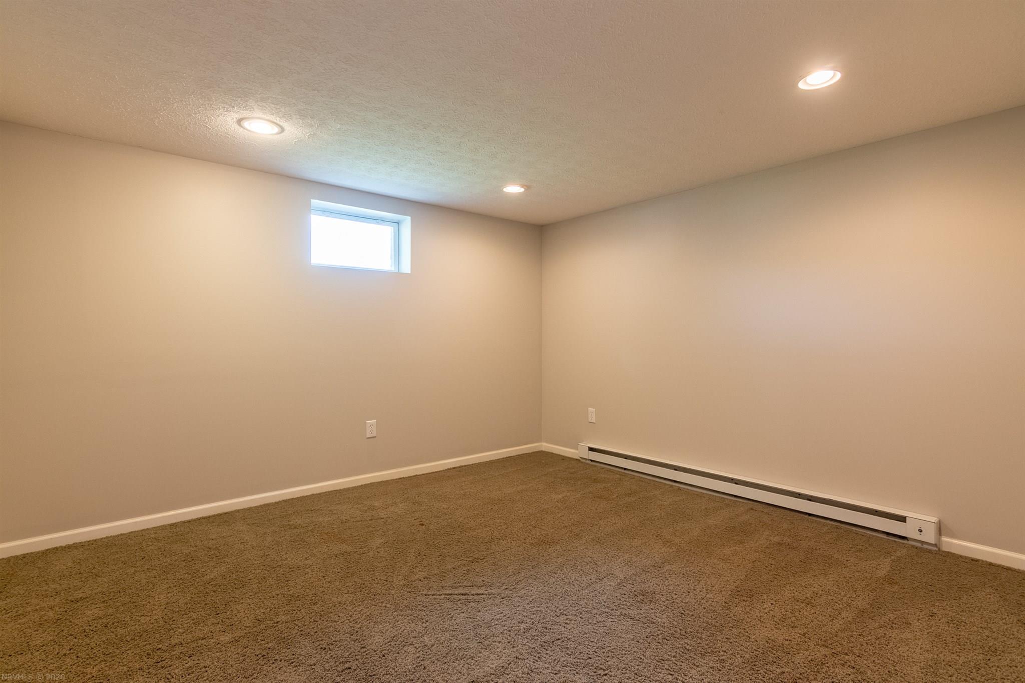 165 Overhill Road Christiansburg, VA 24073 - Photo 36 of 52 Gallery Image 36