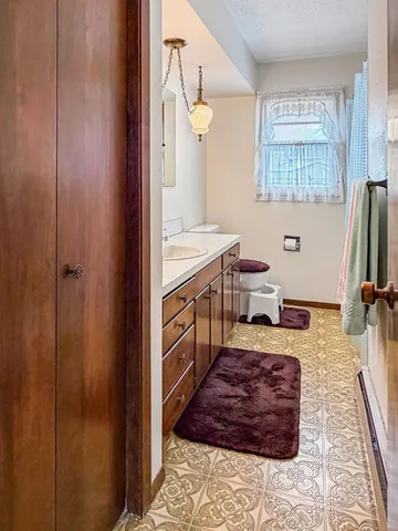 $100,000 | 200 Water Street, Russell, MN 56169