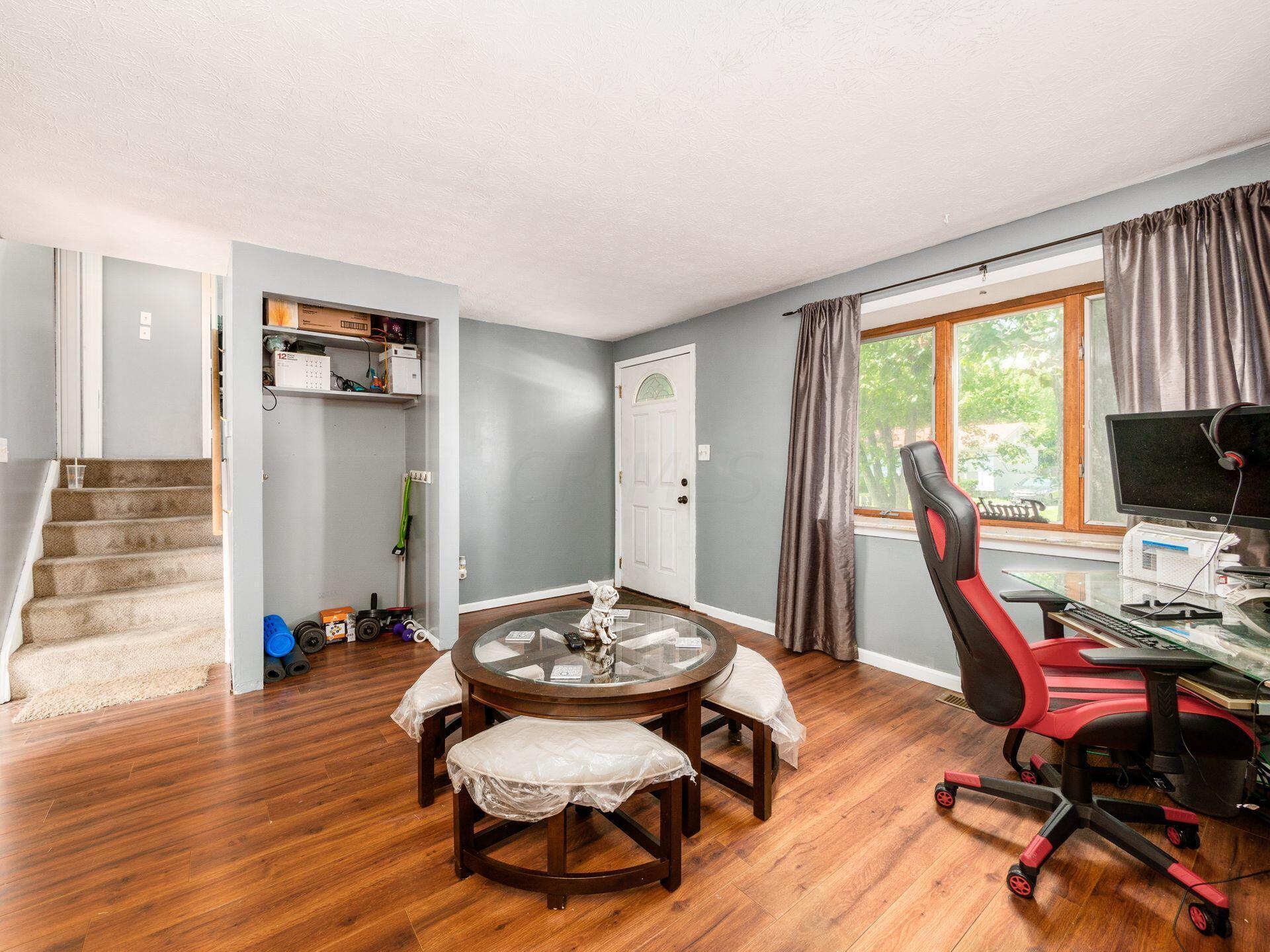 3022 Whitlow Road Columbus, OH 43232 - Photo 5 of 24 Gallery Image 5