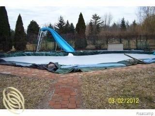 71076 Burlison Lane Romeo, MI 48065 - Photo 2 of 25 2.jpg