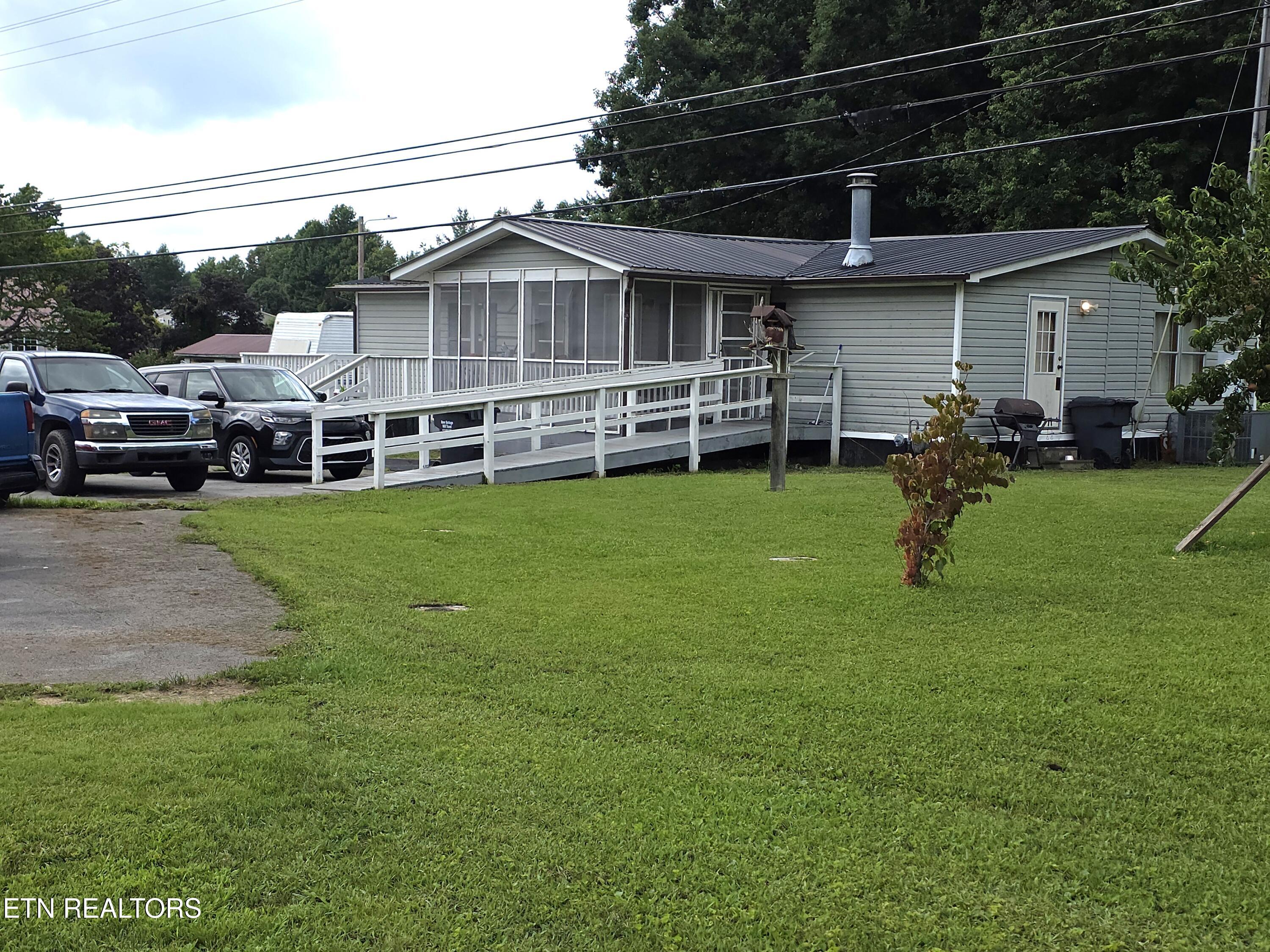 1195 Buffalo Road Oneida, TN 37841 - Photo 3 of 15 20260720_144150