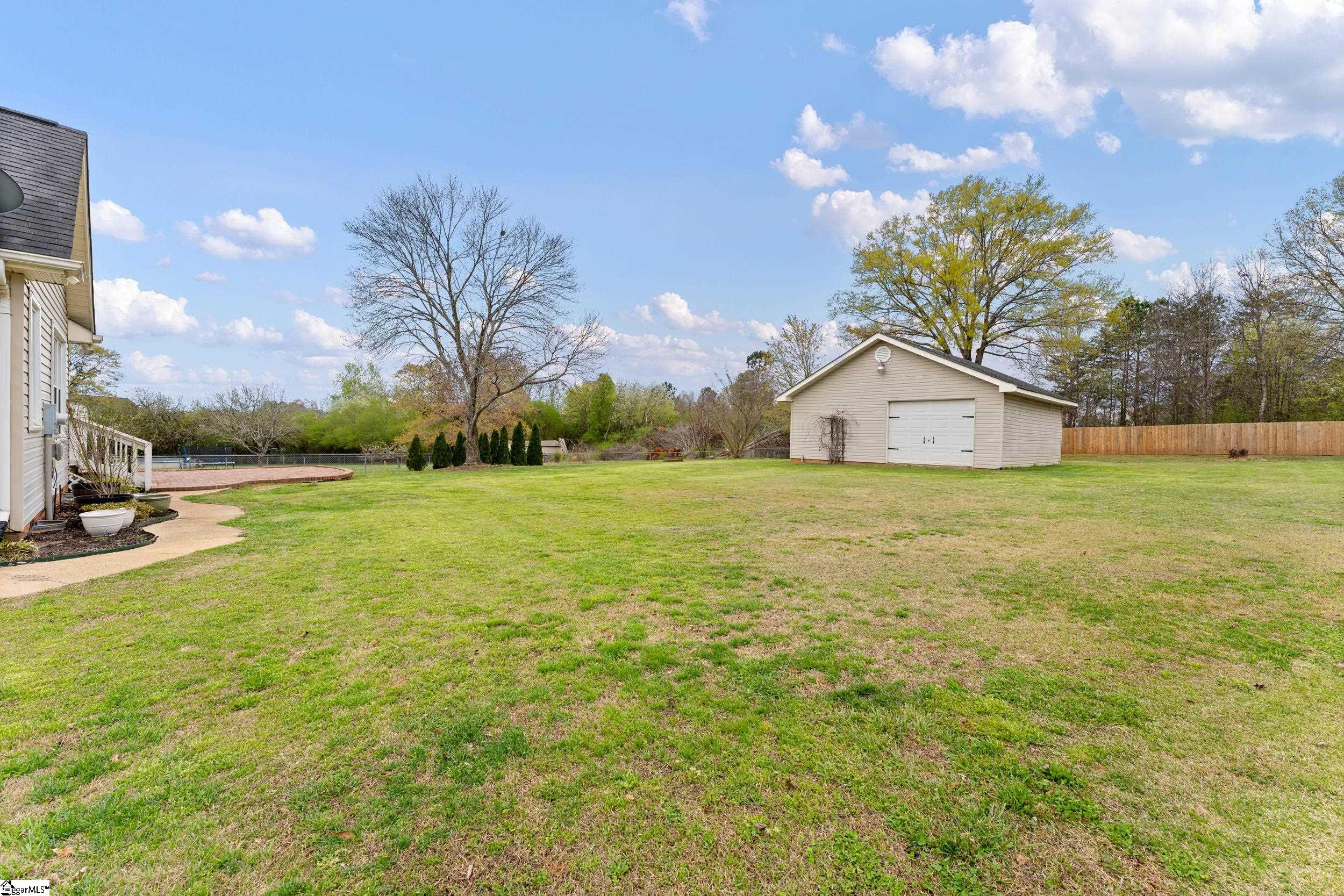 457 Cresthaven Drive Boiling Springs, SC 29316 - Photo 25 of 33