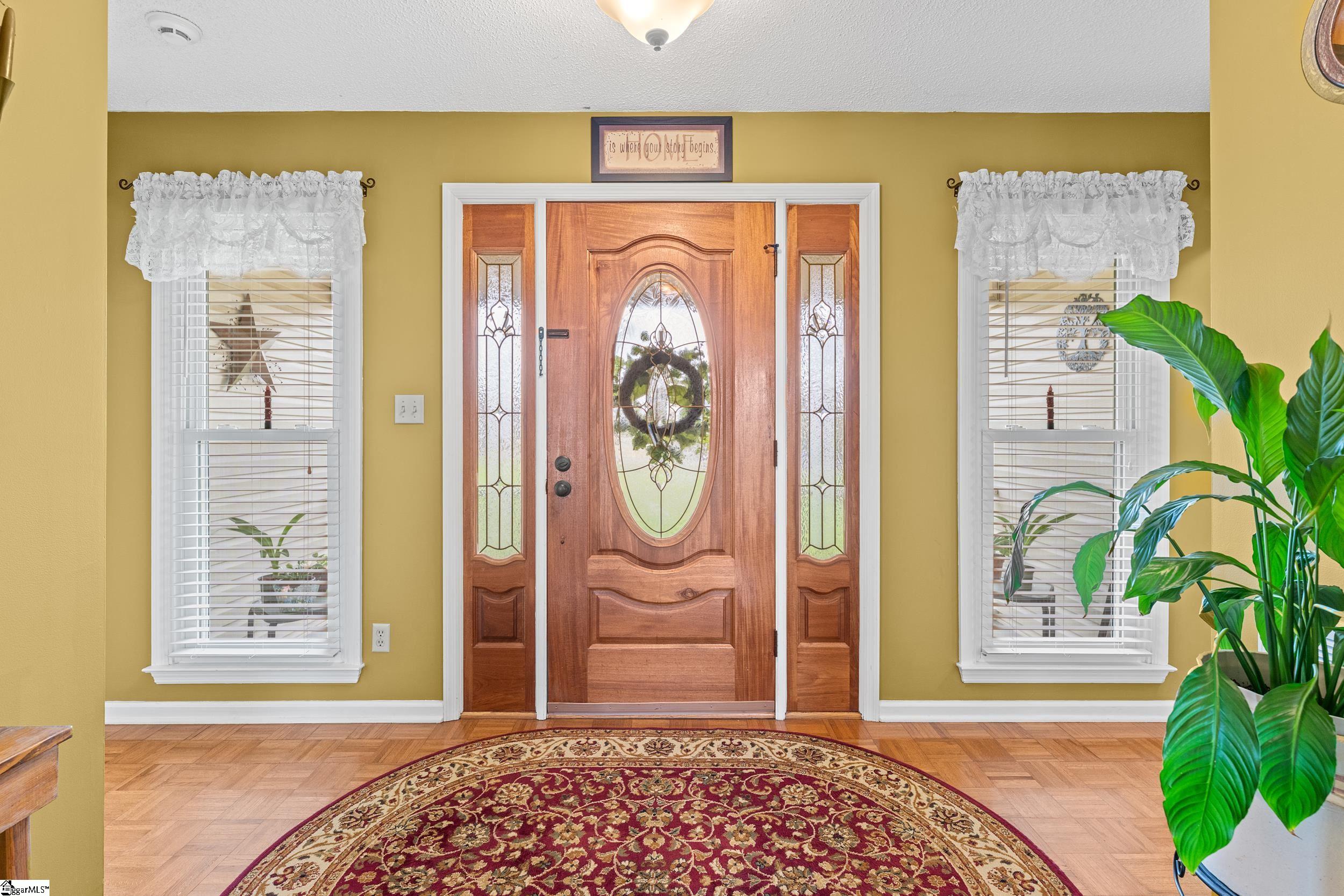 457 Cresthaven Drive Boiling Springs, SC 29316 - Photo 4 of 33