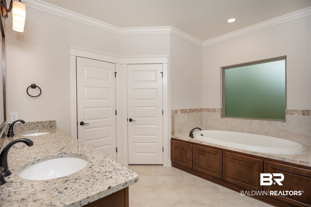 9992 Turtle Creek Lane North Mobile, AL 36695 - Photo 12 of 33